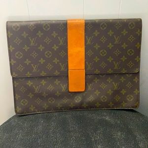 Louis Vuitton Envelope style pouch